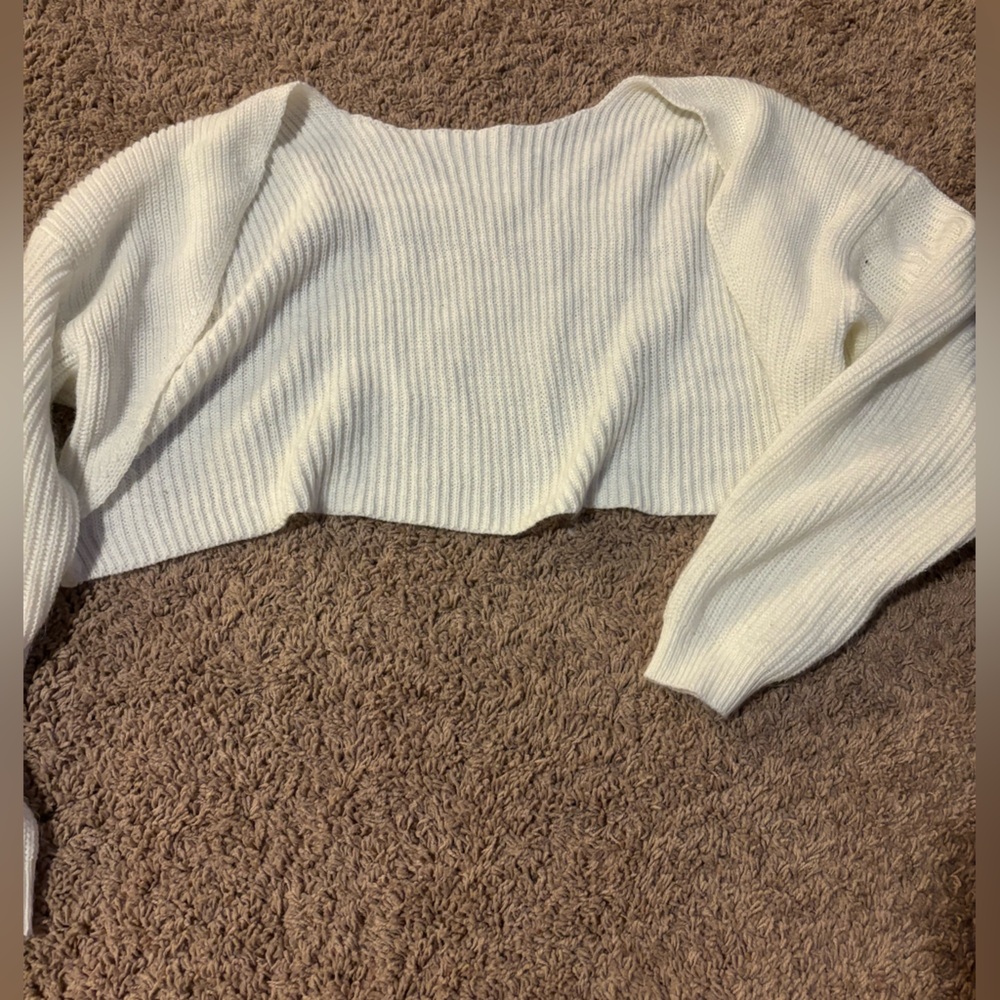 Crop sweater